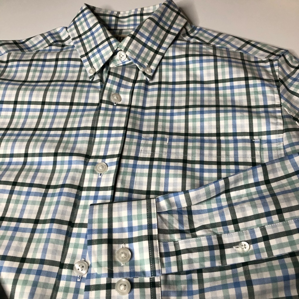 Duluth Trading Co. Men’s Small Button Down Shirt - Picture 2 of 4